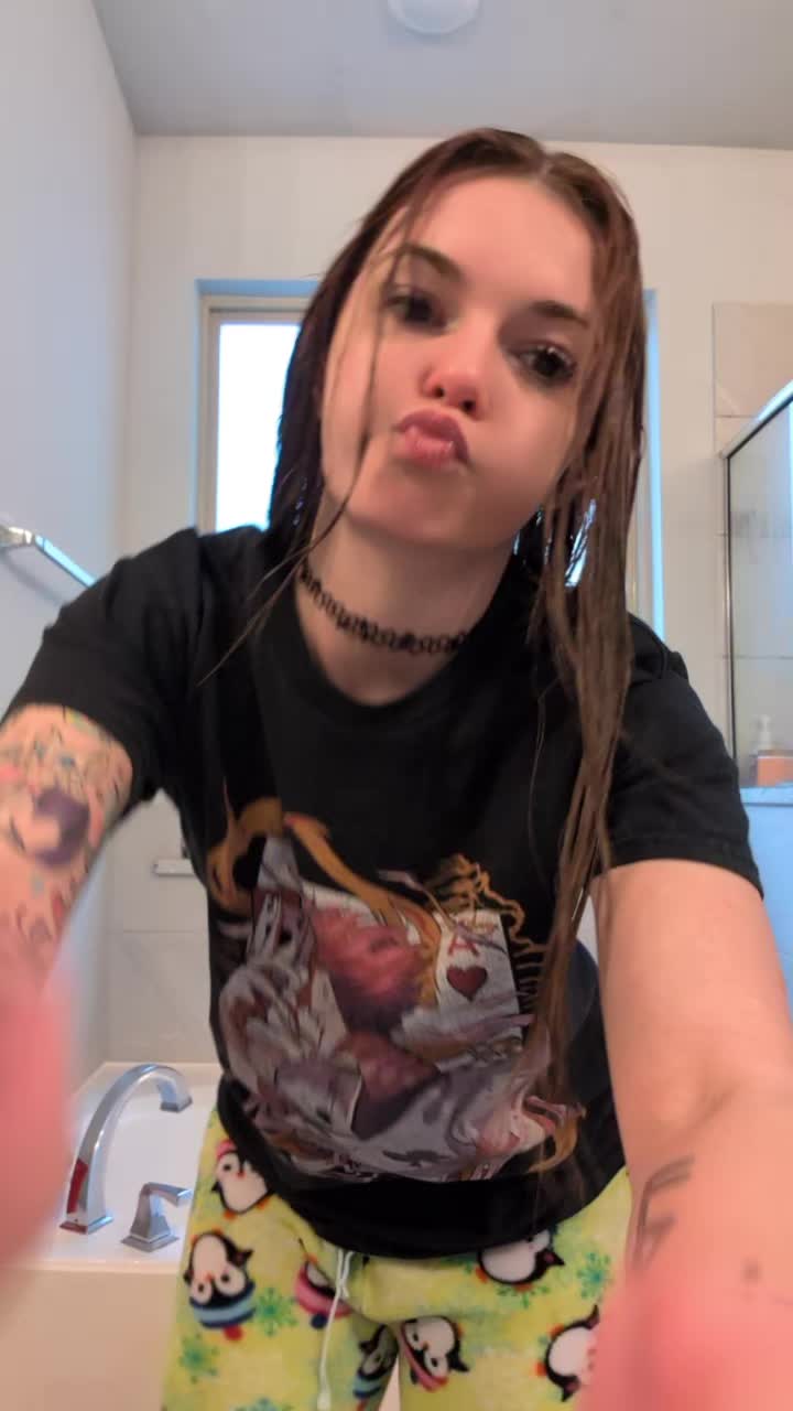 @BibbidiBobiBoo | Streamer