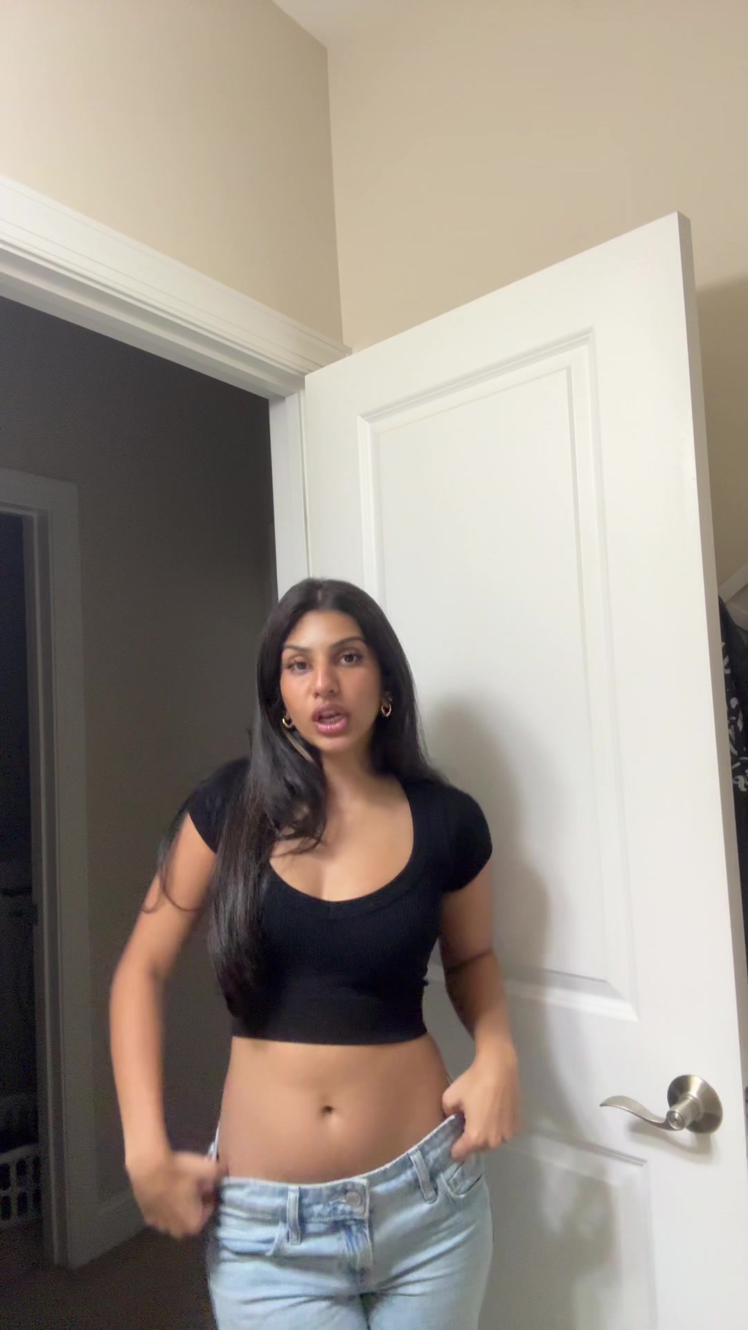 @Dhruvi