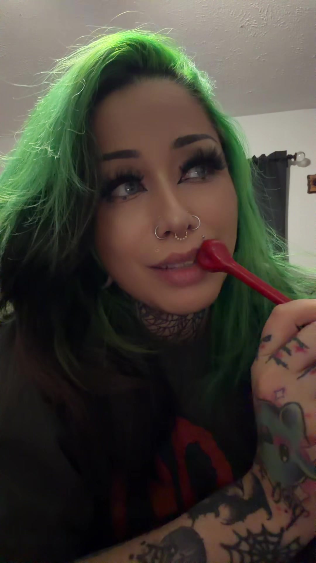 @MuahAlix