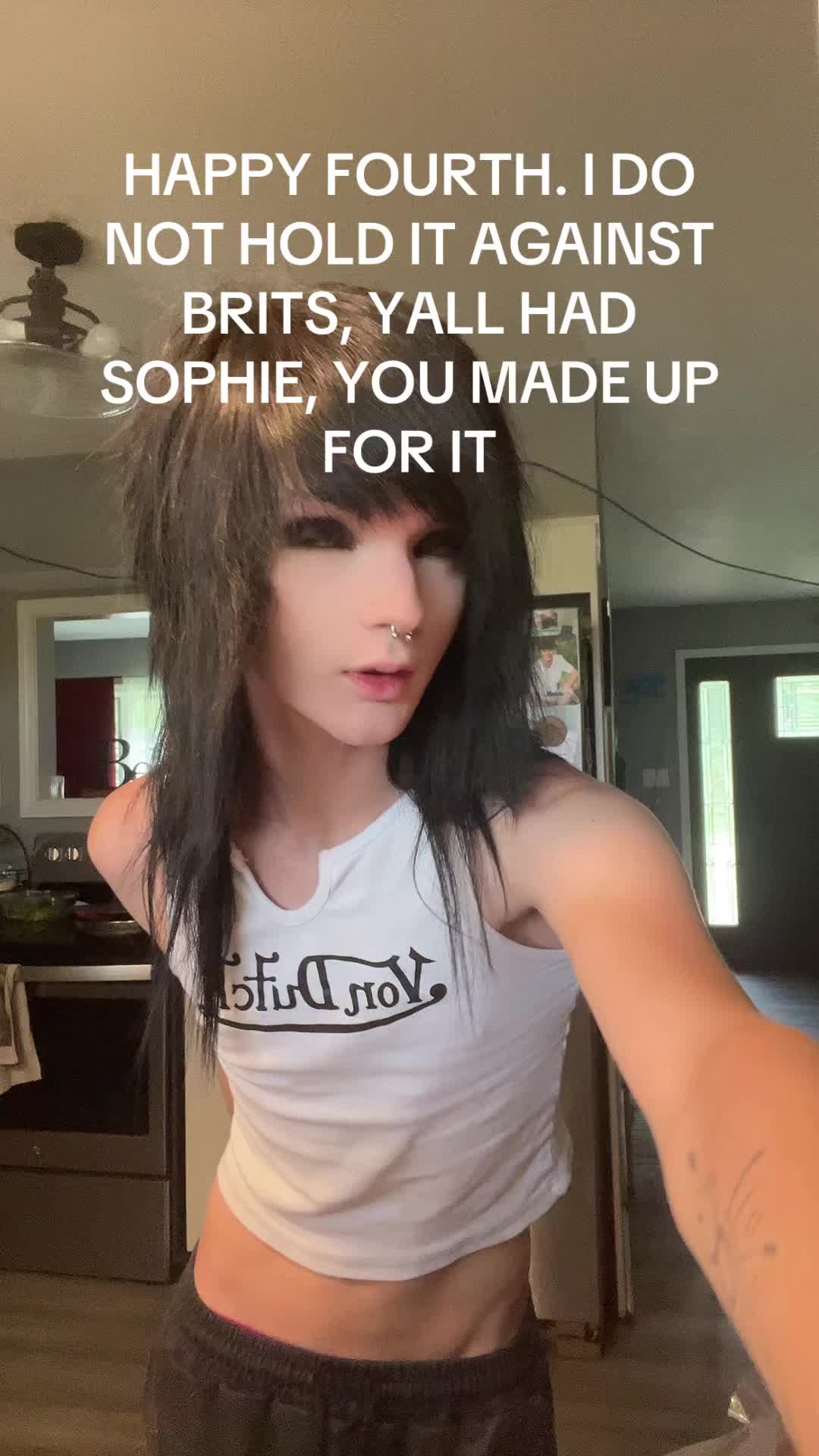@waltz.moore