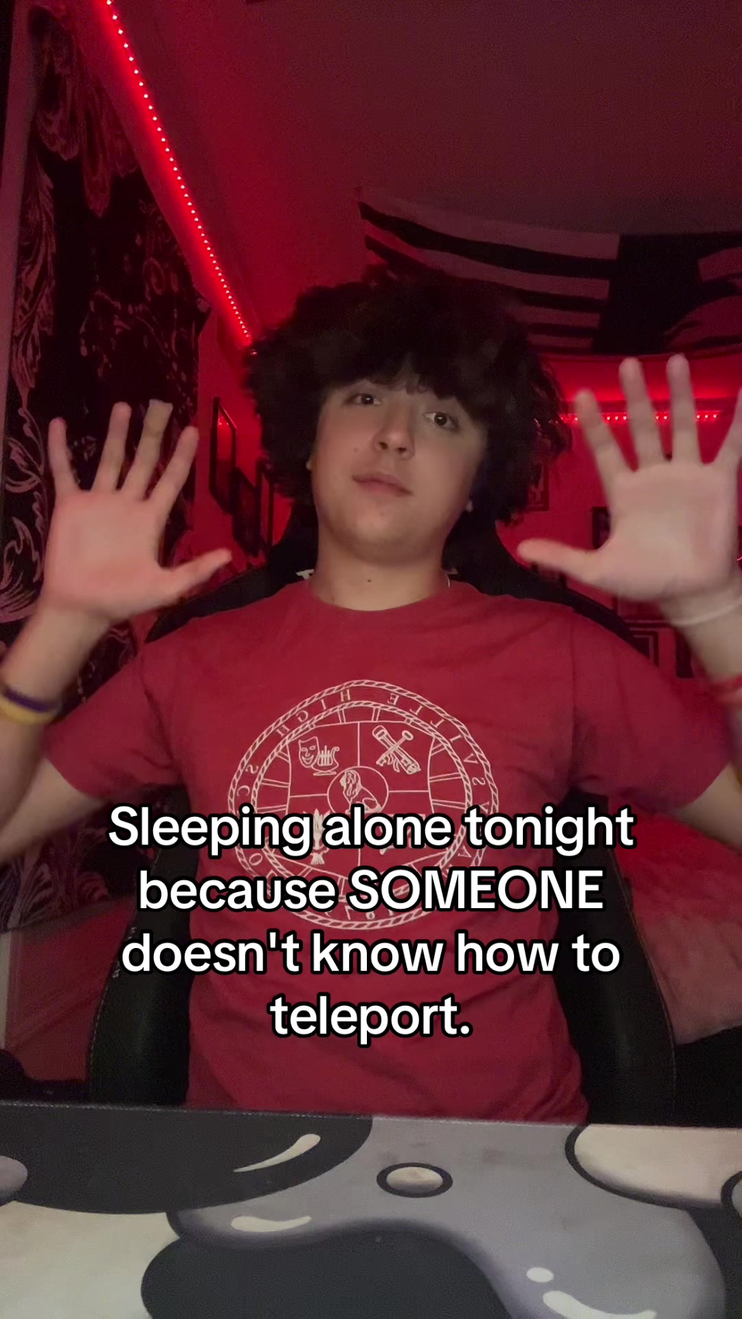 @T
