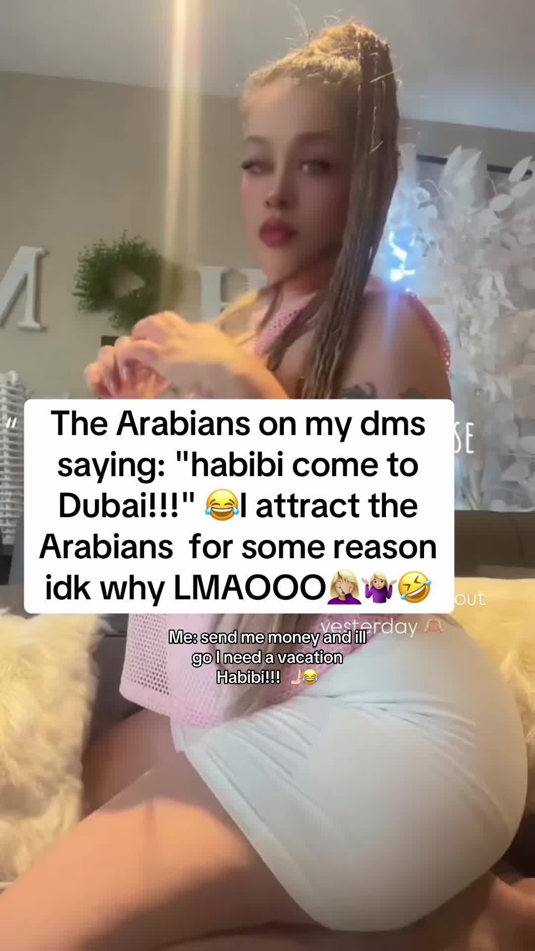 @QUEEN👑