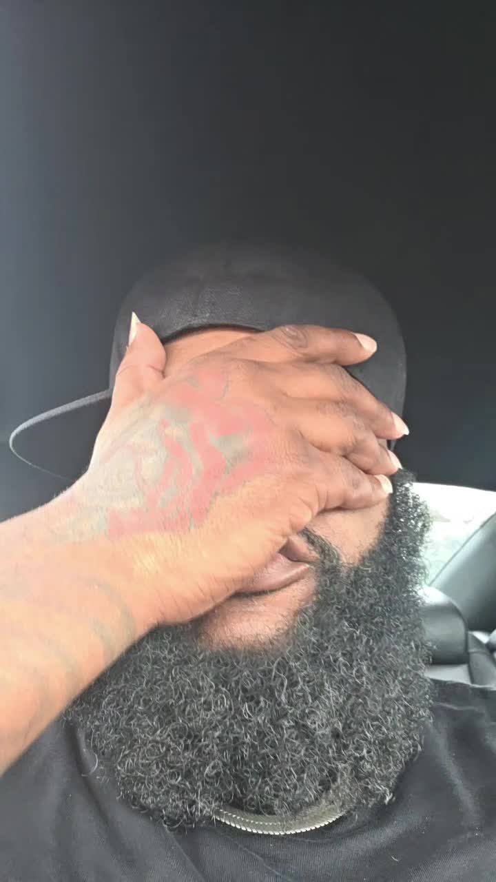 @NakedTruthTV:Uncut