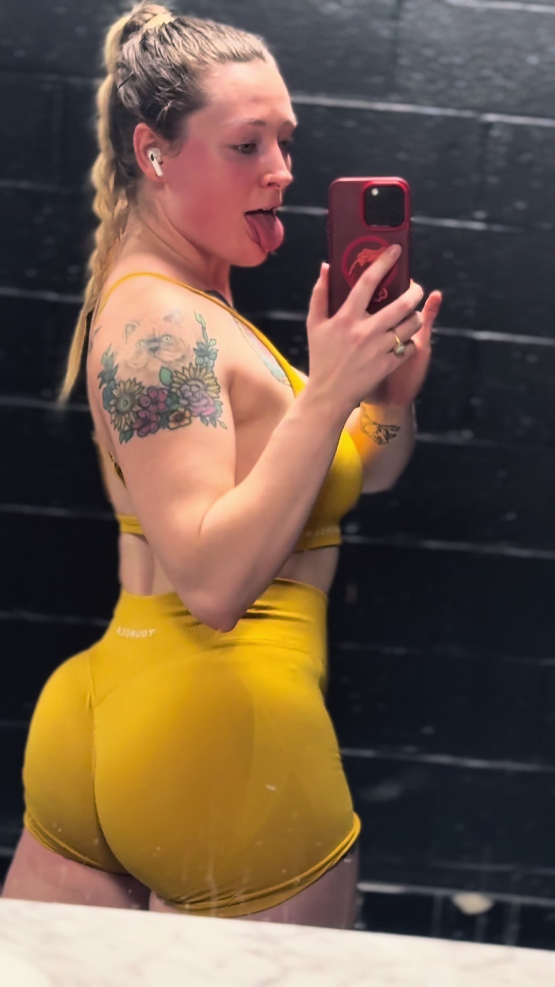 @milk.and.muscles
