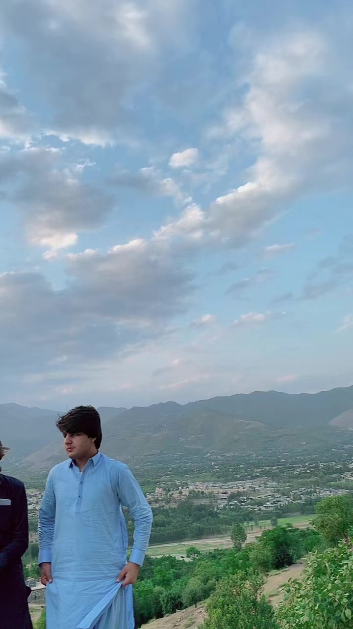 @ꨄ︎༺乙ᴋ༻ꨄ︎