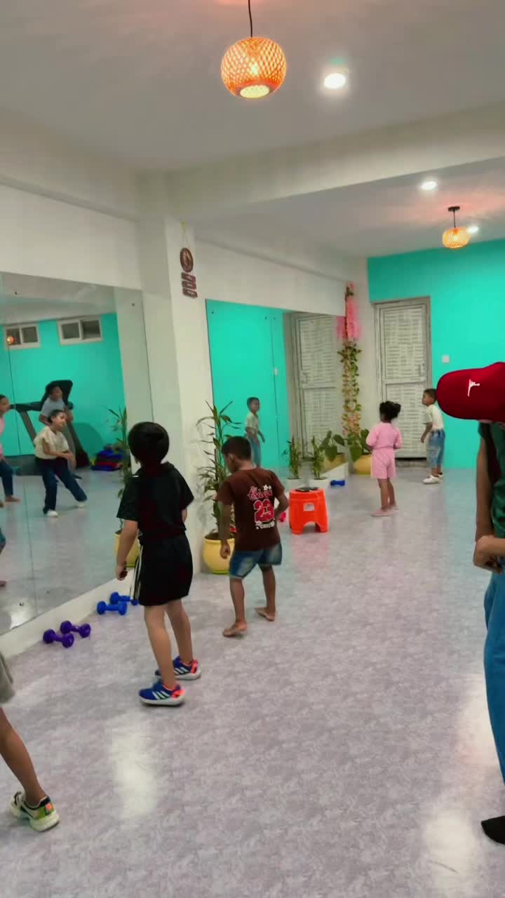@Nitu singh yoga teacher zIn
