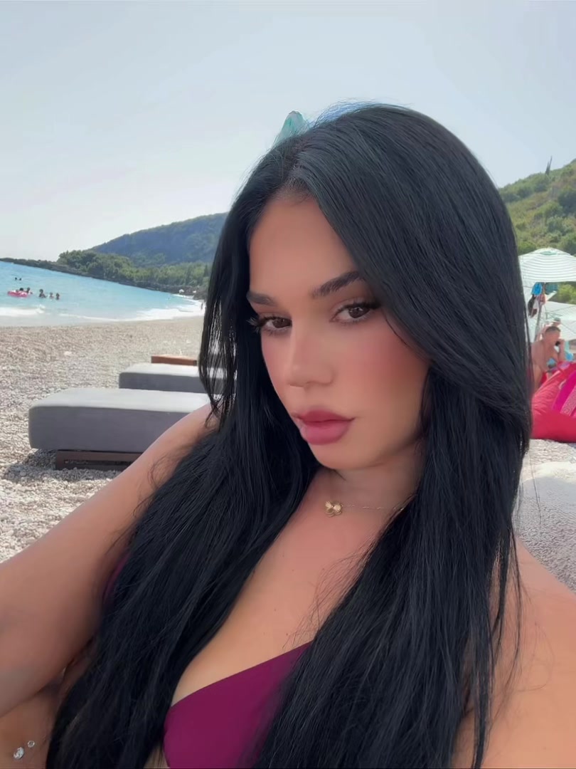 @Elisabeta