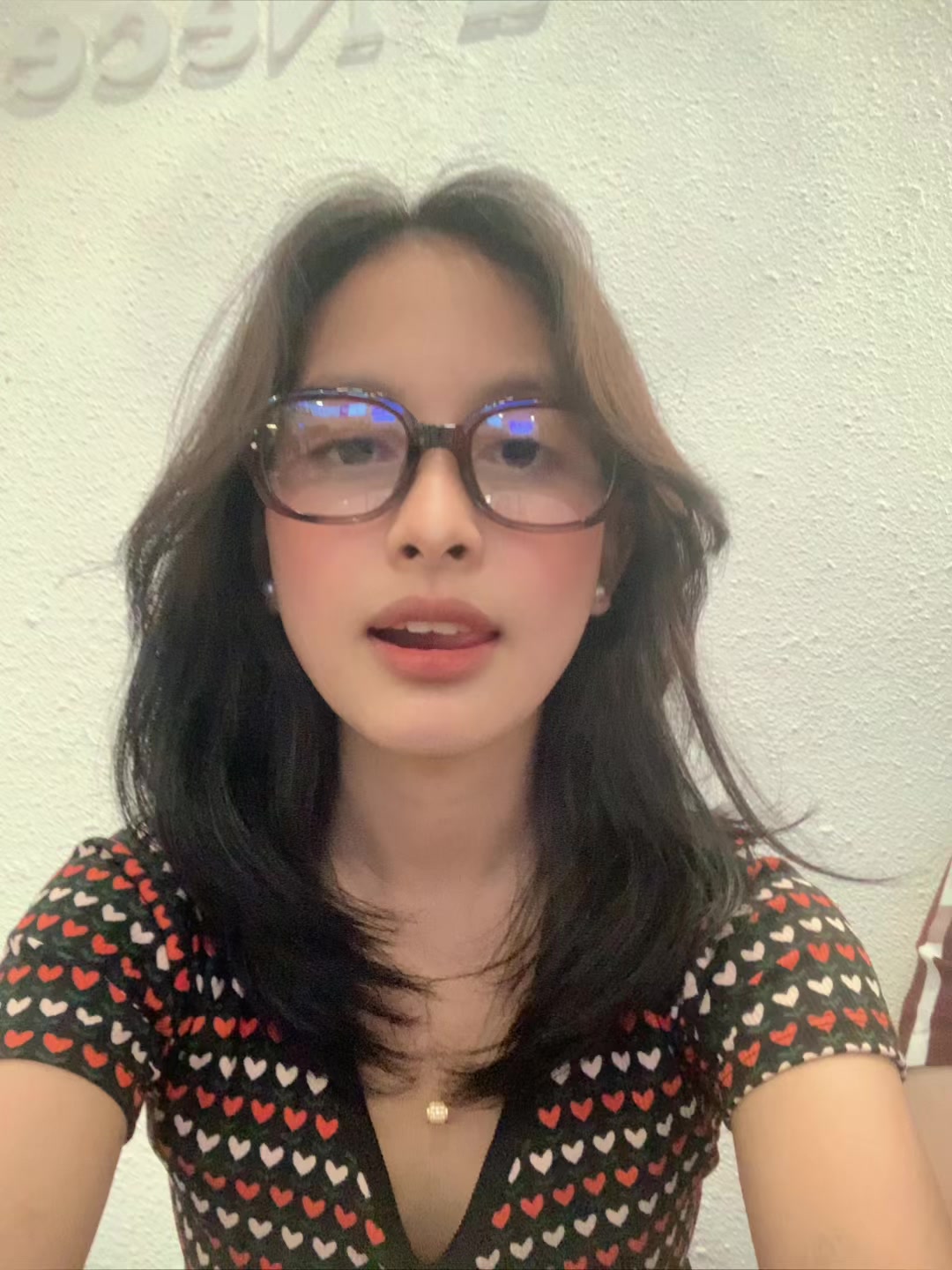@twi โ. ๐ ห