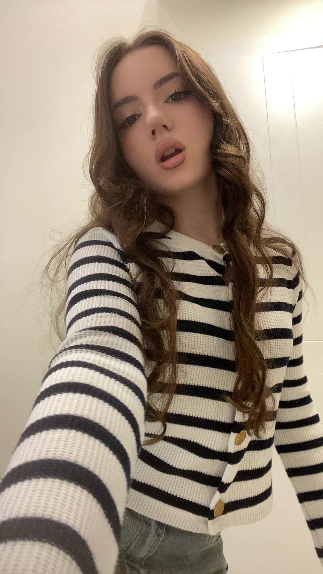 @╋━