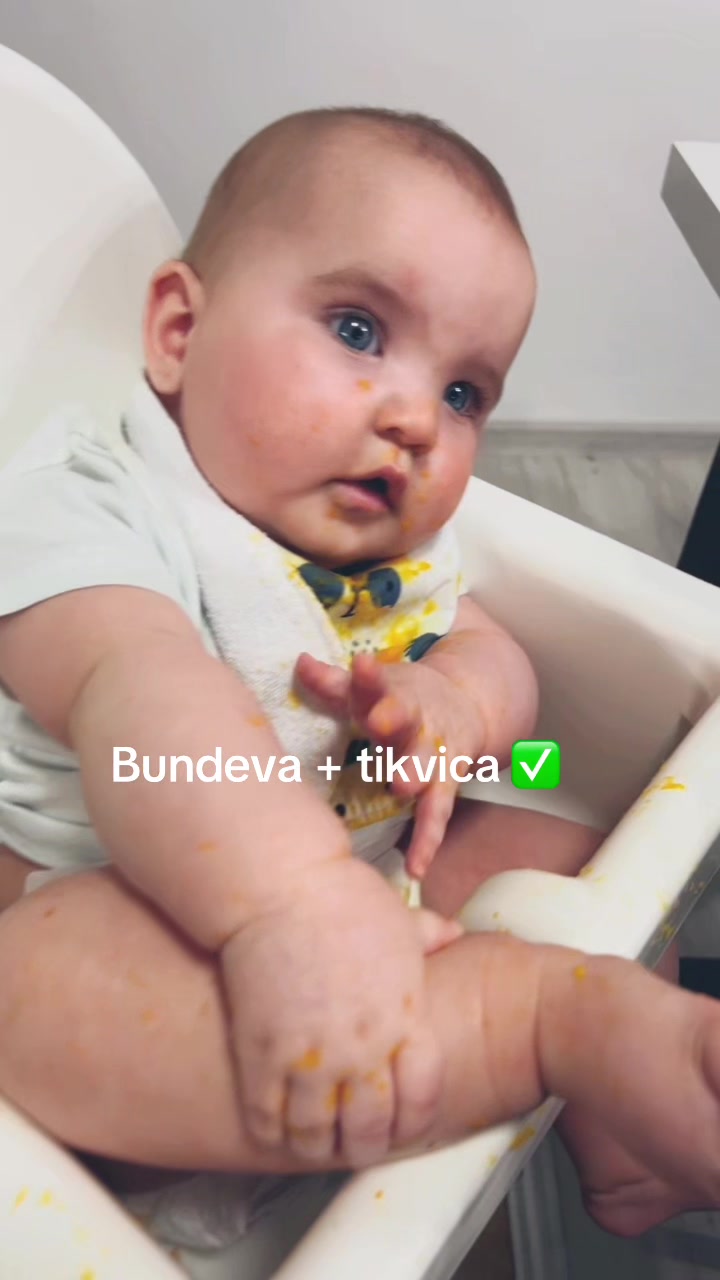 @Mladena 🦛