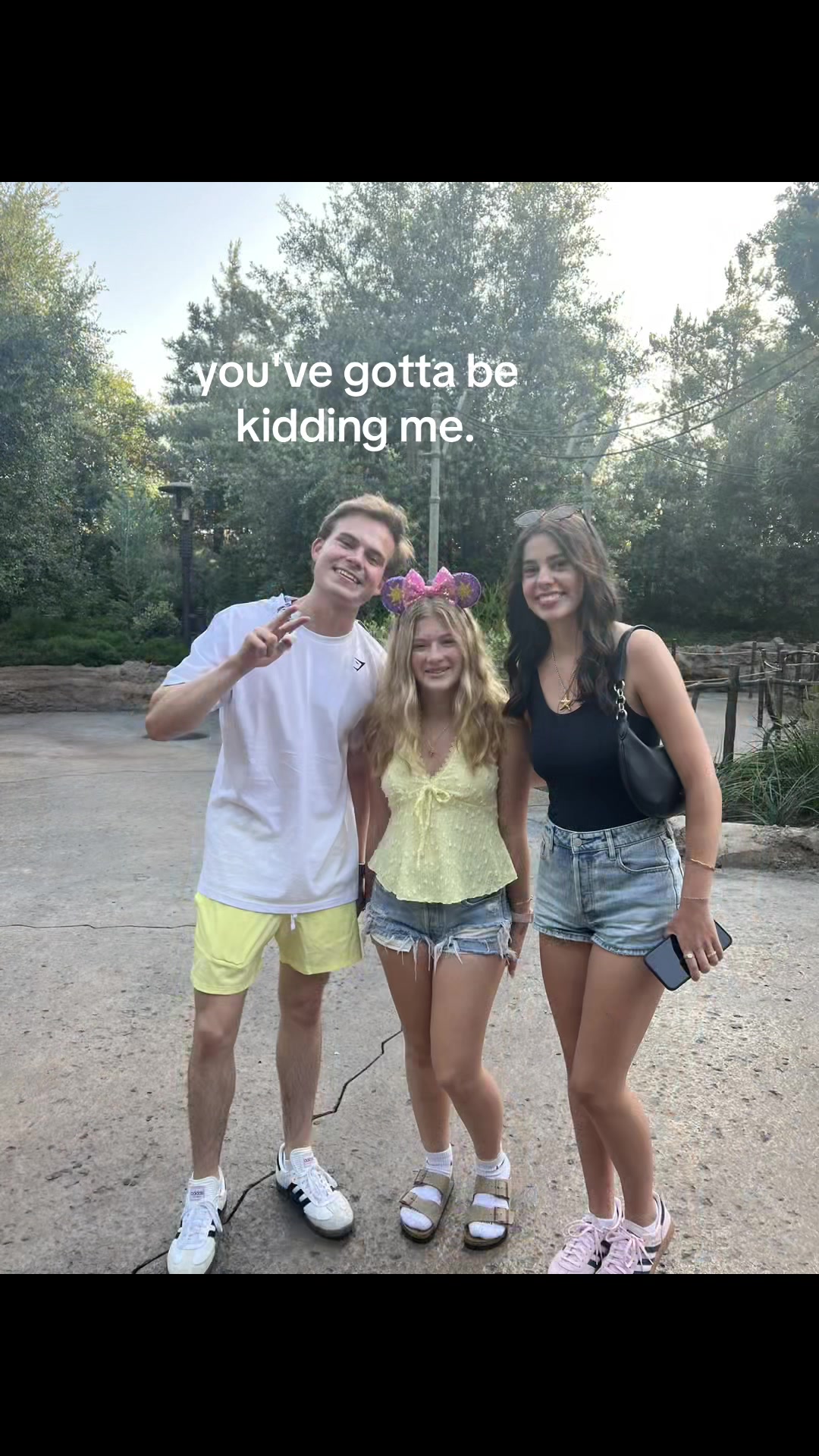 @𝐒𝐘𝐃𝐍𝐄𝐘