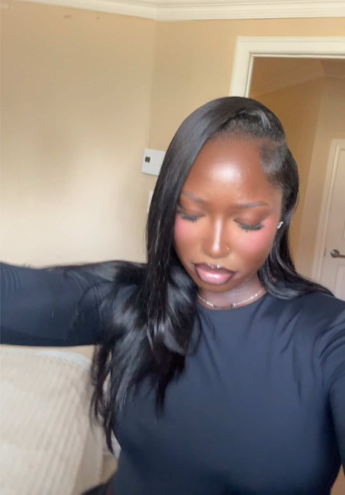 @AMINATA