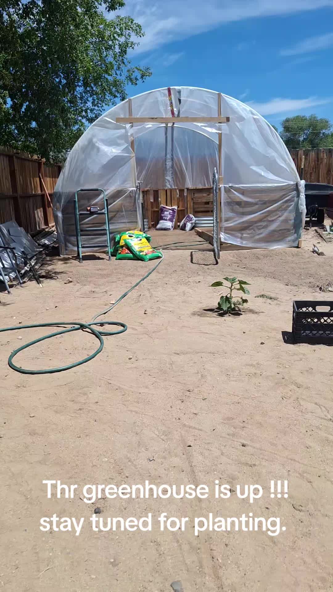 @emnfamily&gardening775