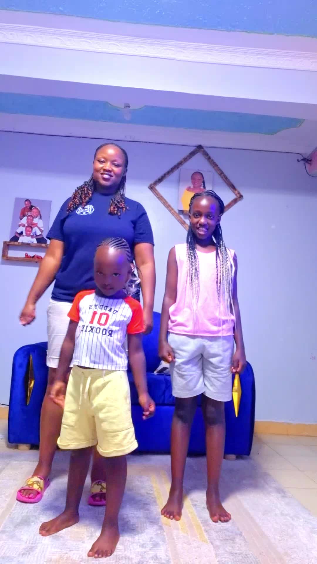 @Aniela