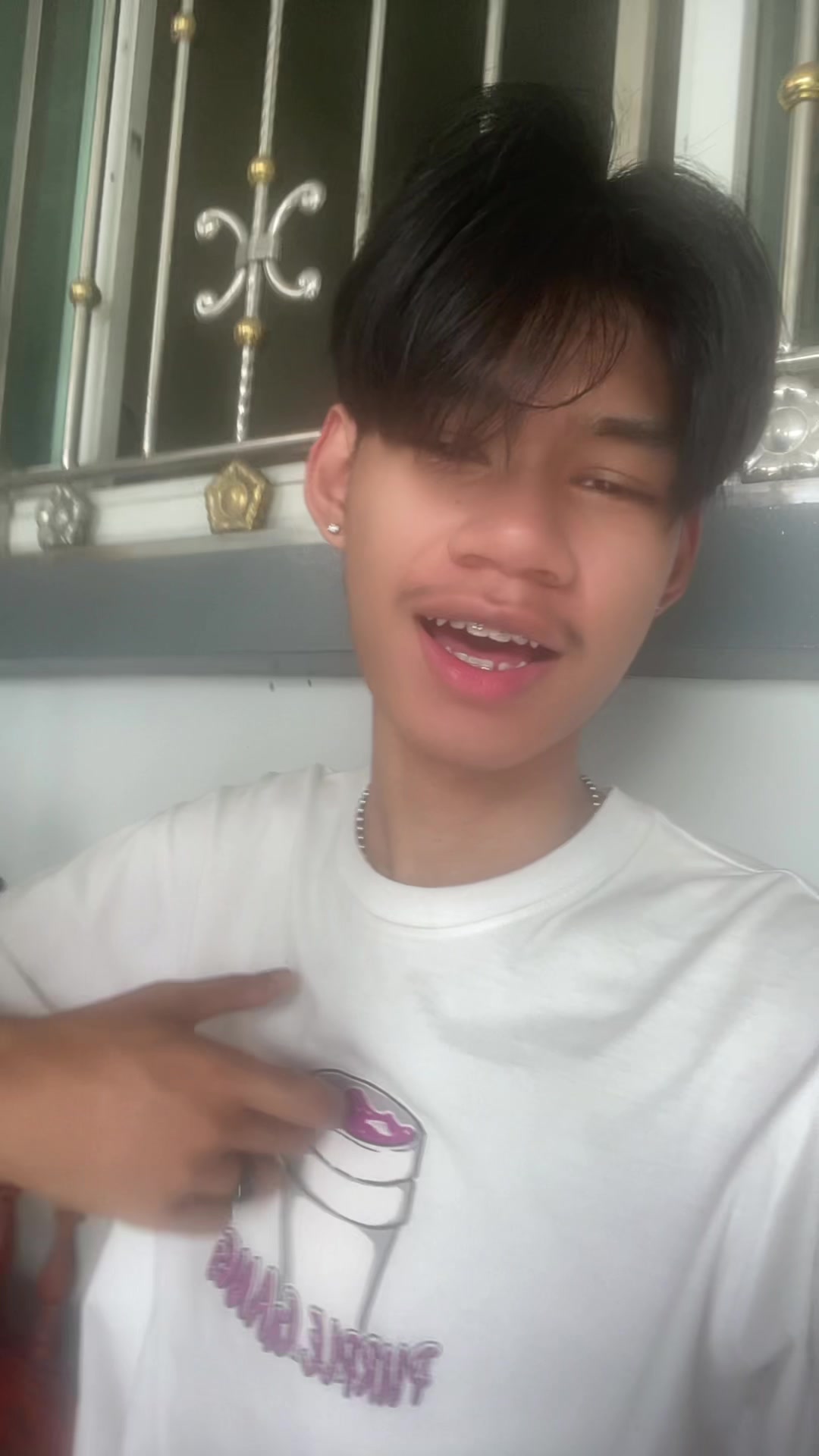 @TH!NSLAG