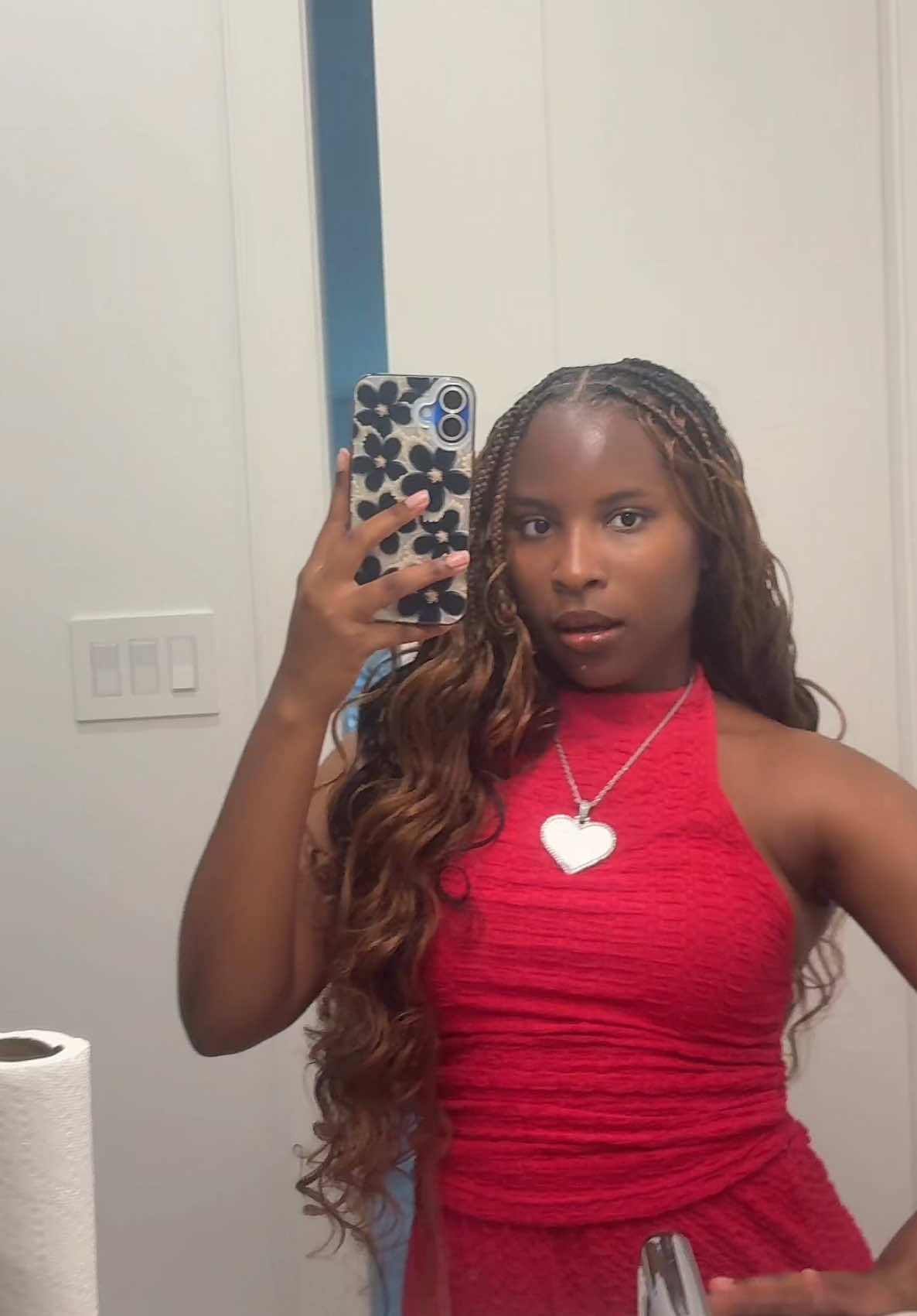 @itsqueenamaya