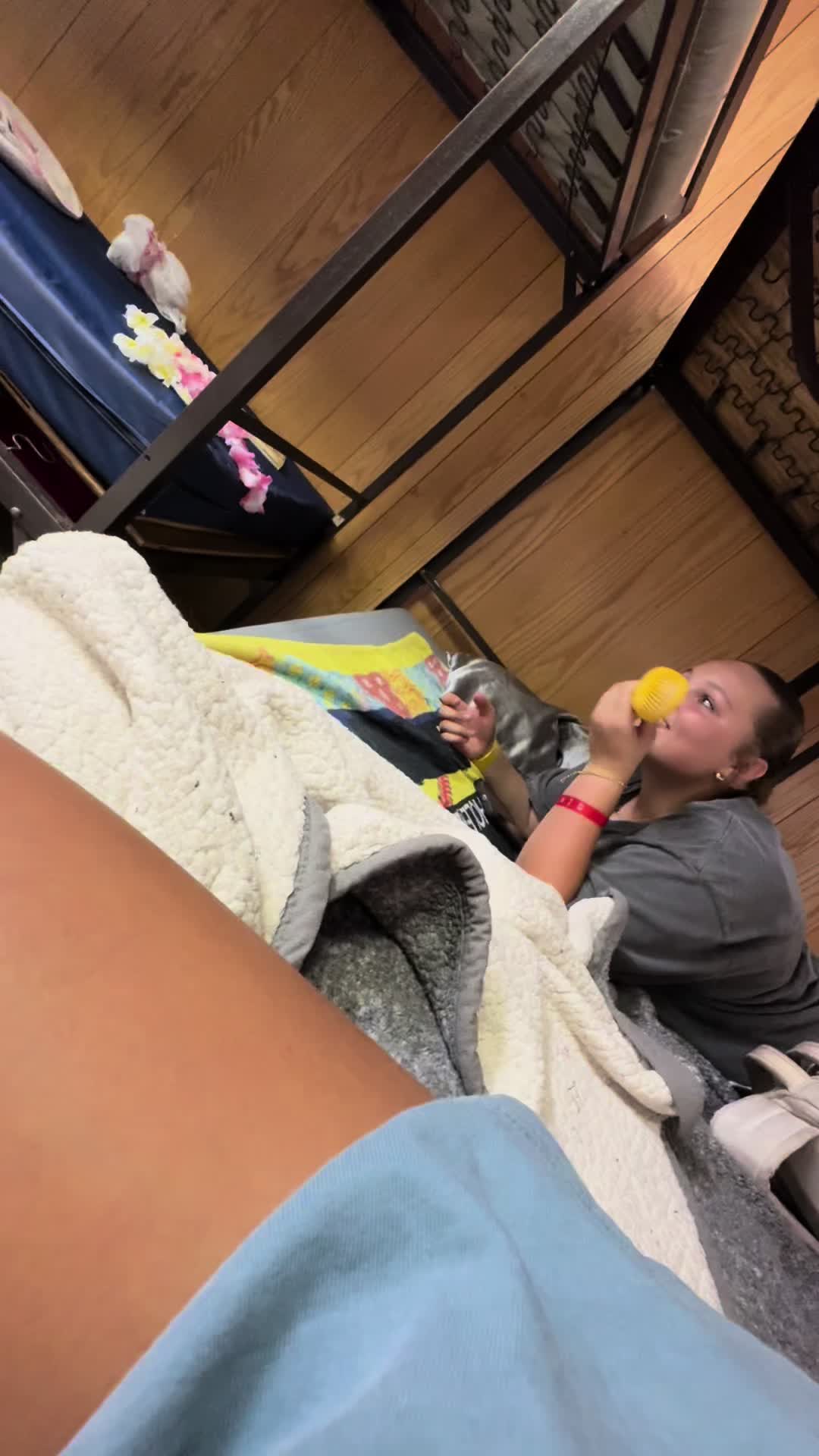 @Kinsdagoat