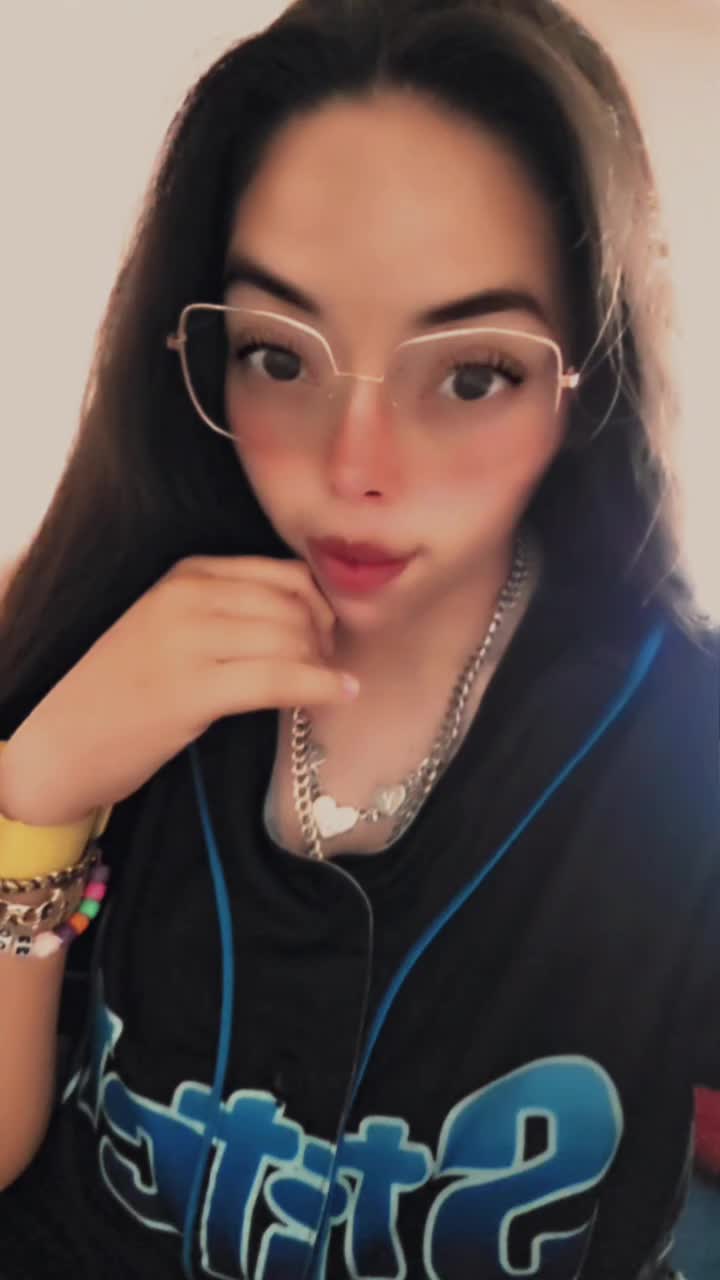 @👑 Esmeralda 🦂
