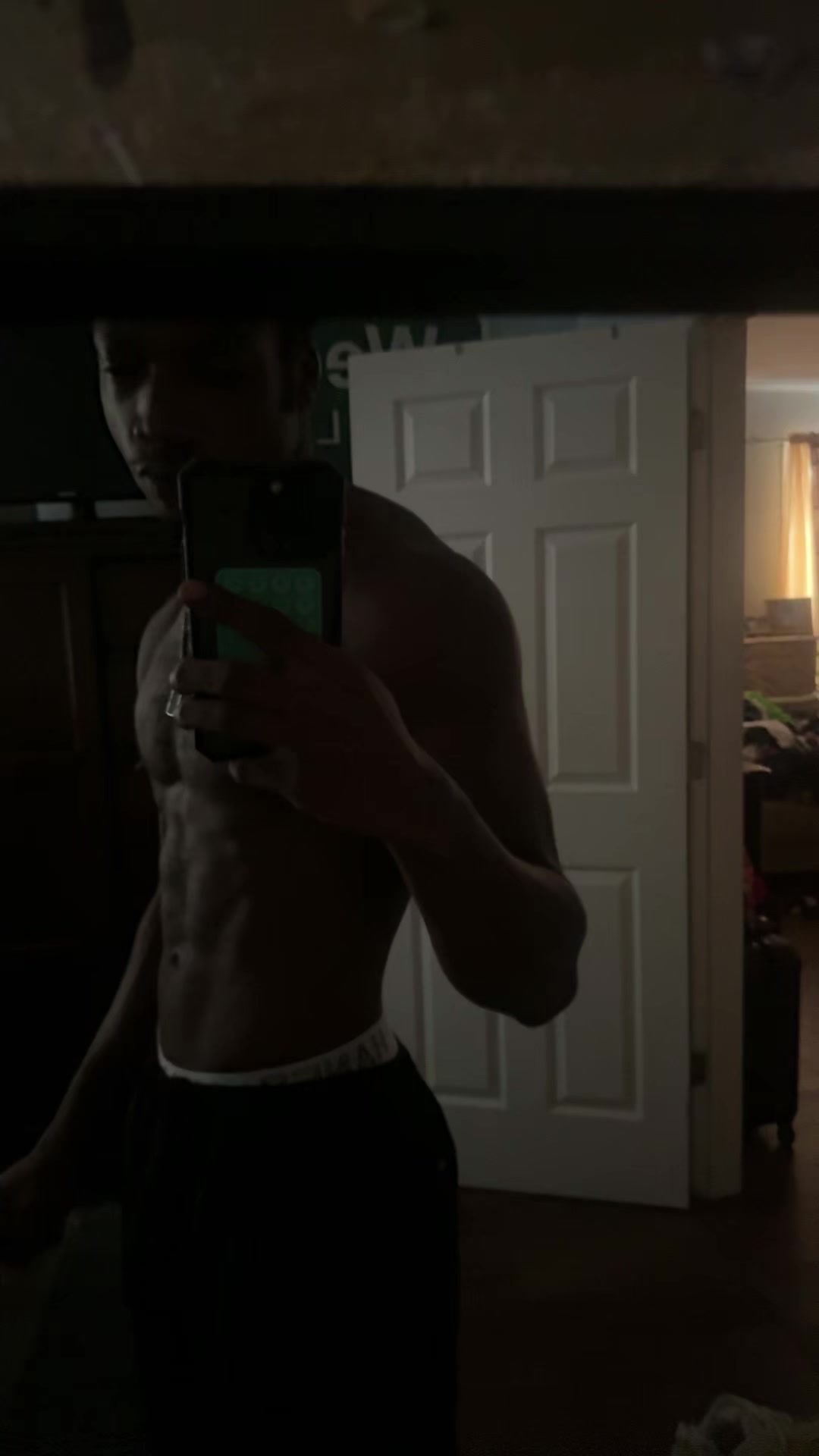 @chr1st1anslair