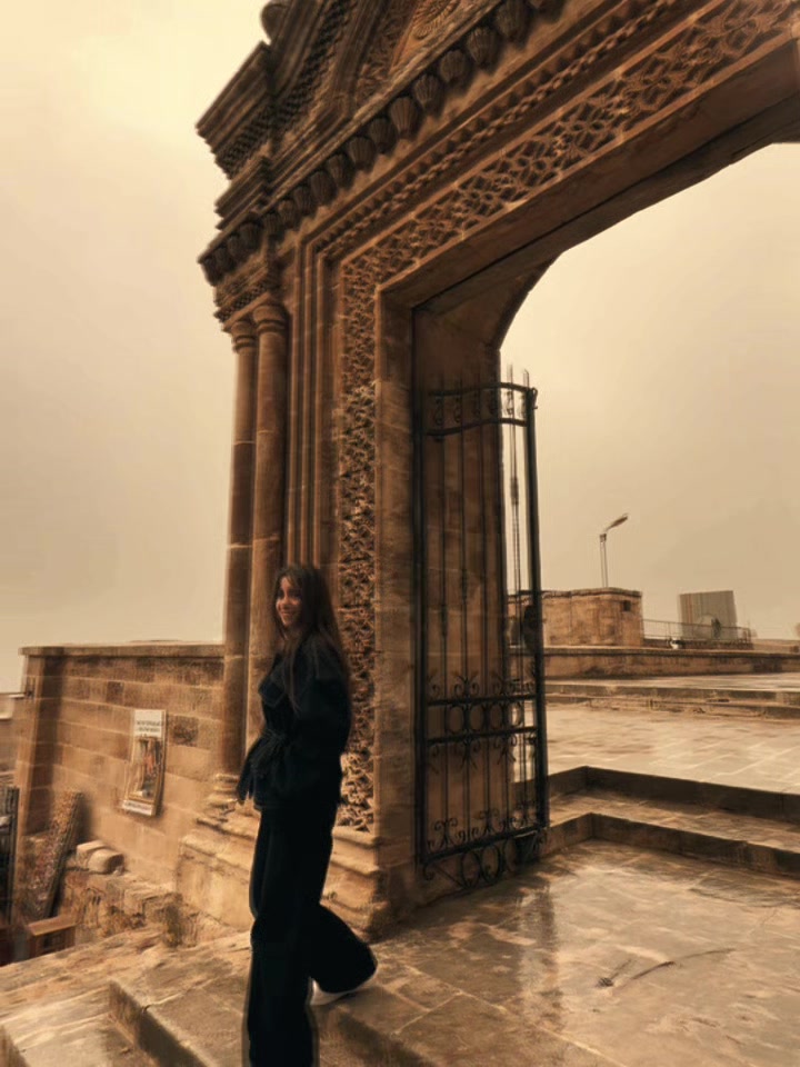 @Derya Timur