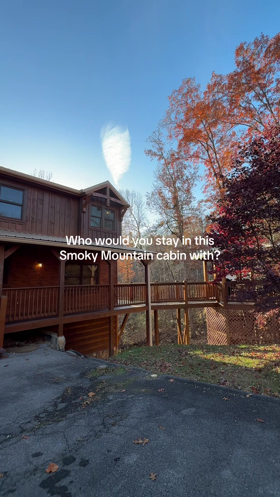 @SmokyMountainDreamVacation.com
