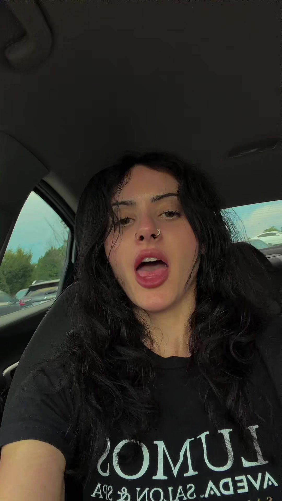 @zarinabae