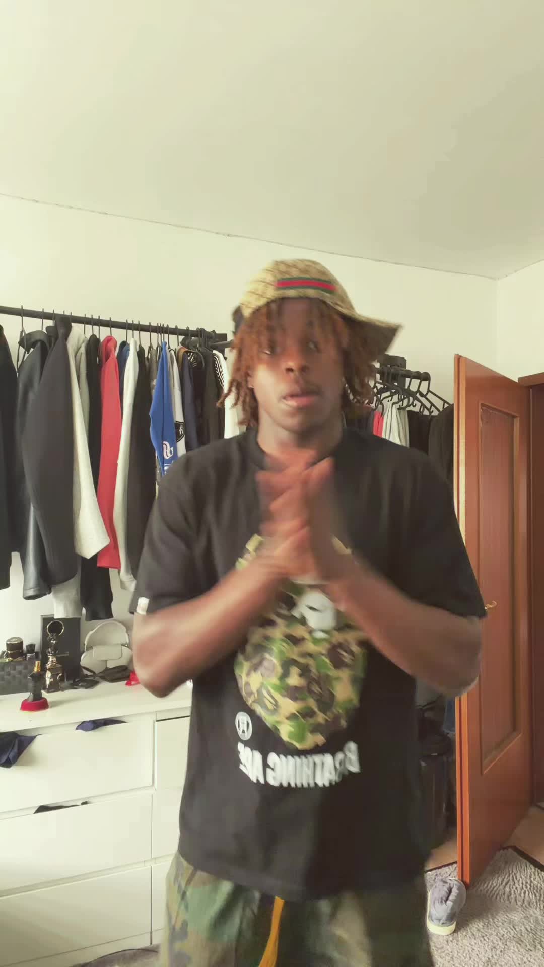 @D3N