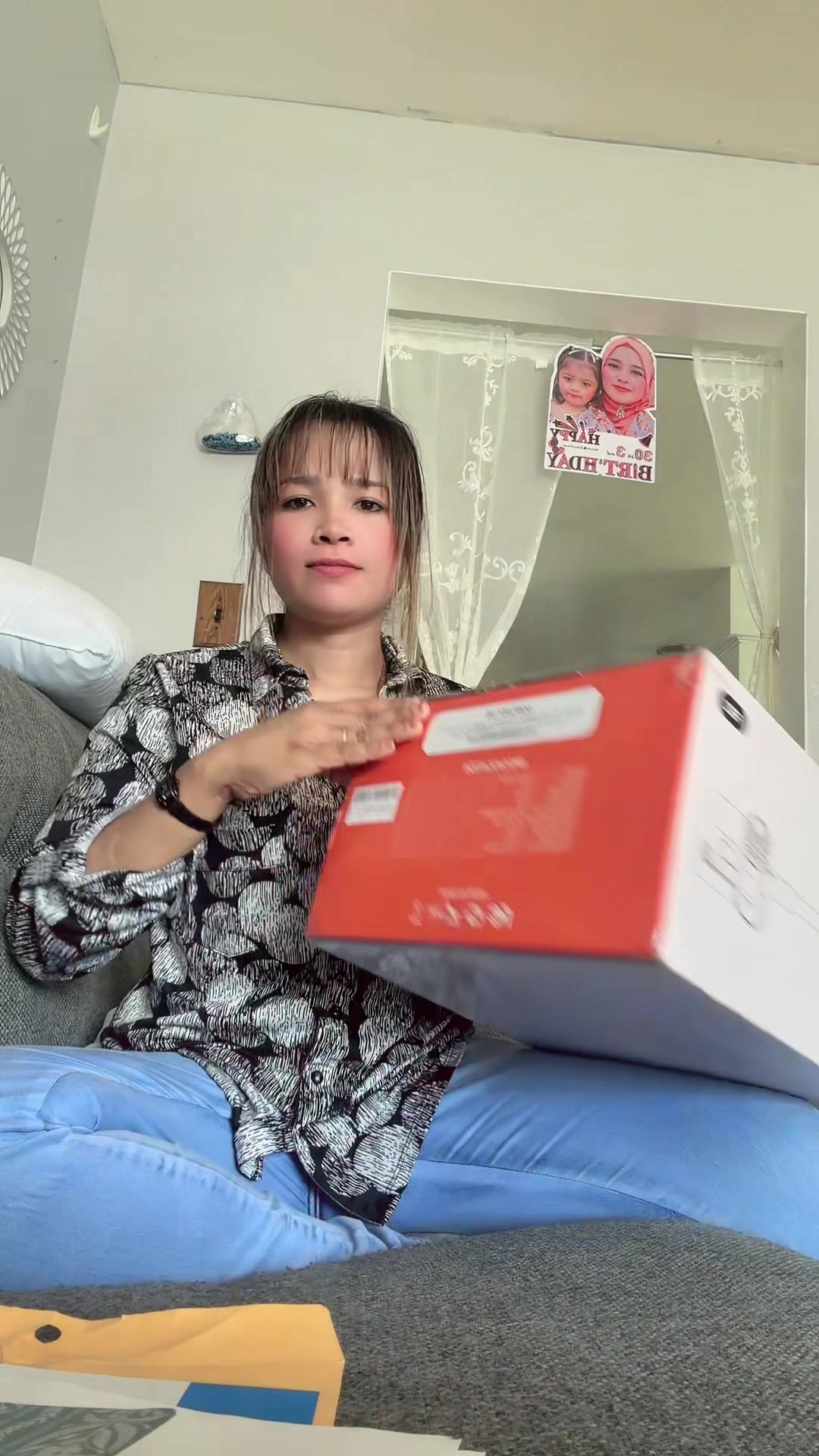 @SweetyRos786