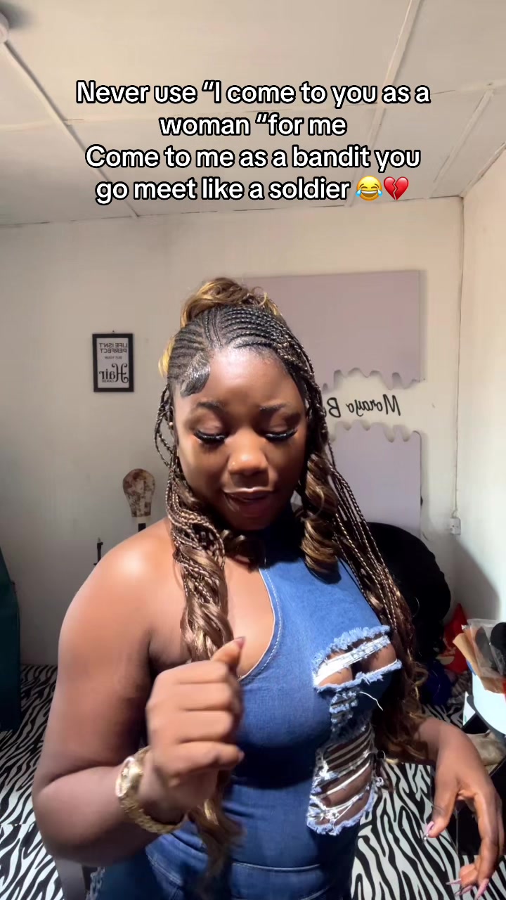 @Tomi~banks🦋