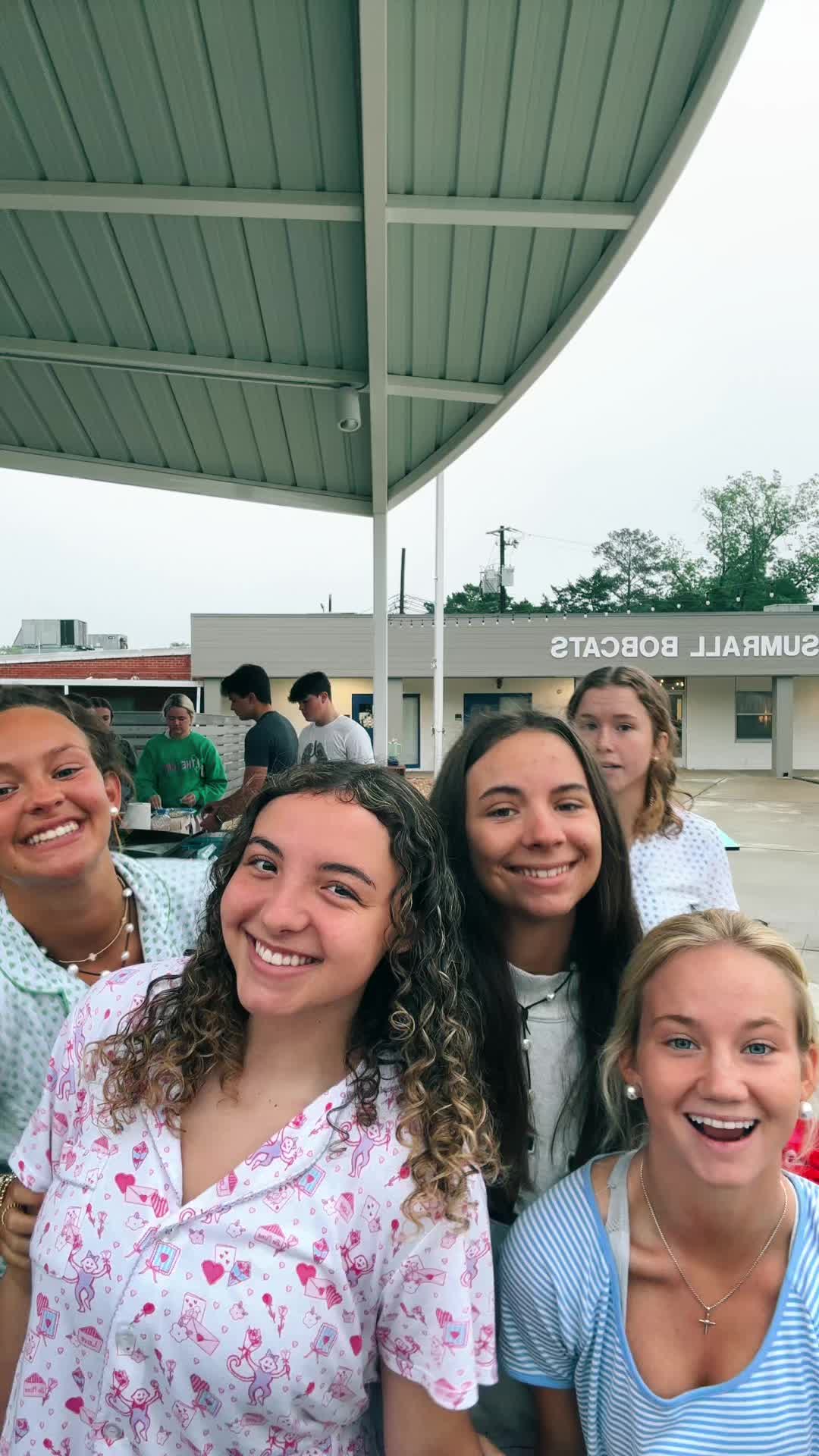@peyton