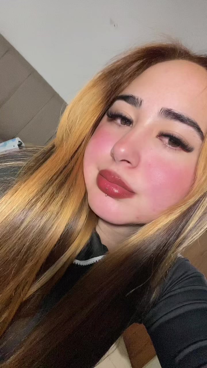@Nayla_roldan