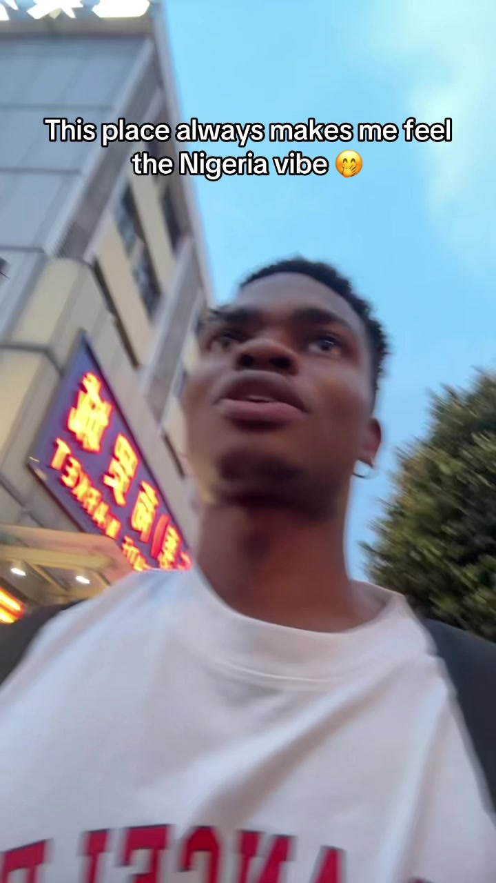 @Chillux 🇨🇳