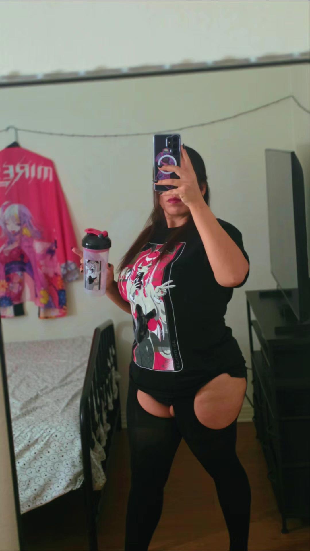 @Cherry_Bomb🍒