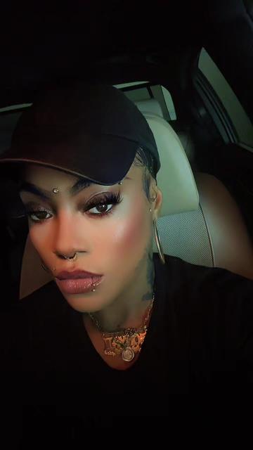 @Everybody haaaateess &ldquo;Sonya D&rdquo;
