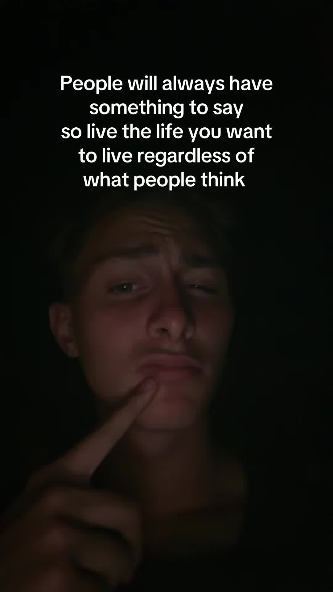 @elias 🎩
