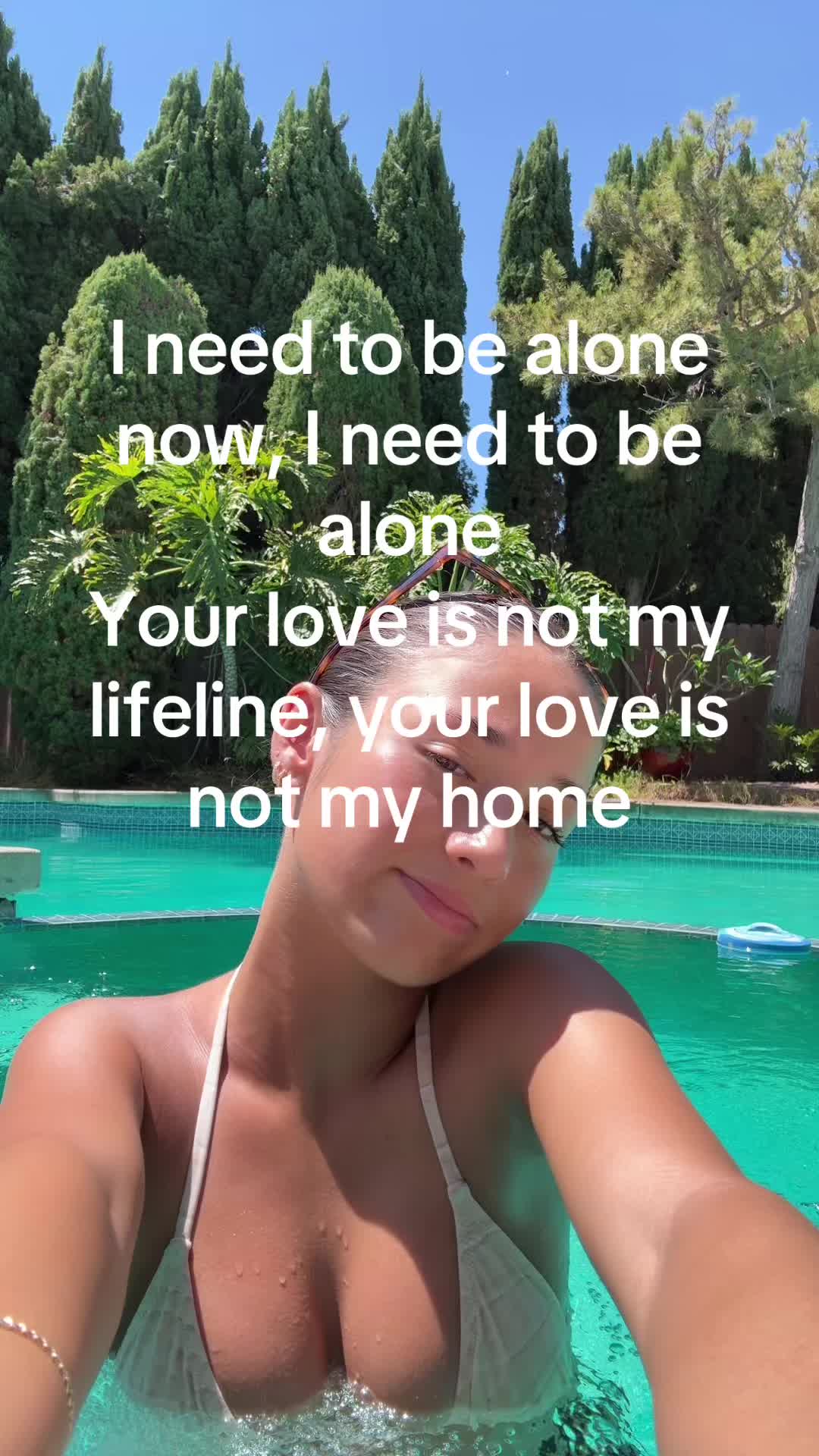 @Alexis