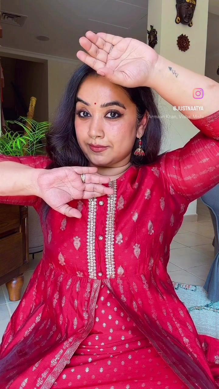 @JustNaatya