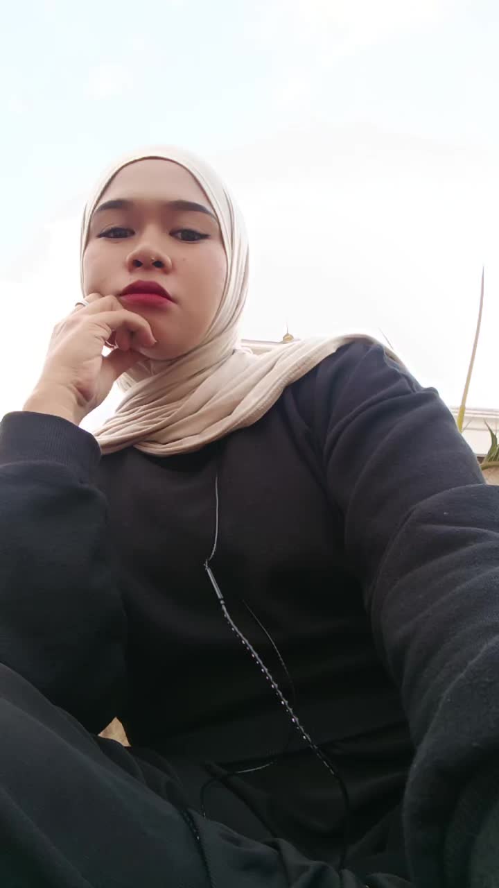 @lia shiraj khan