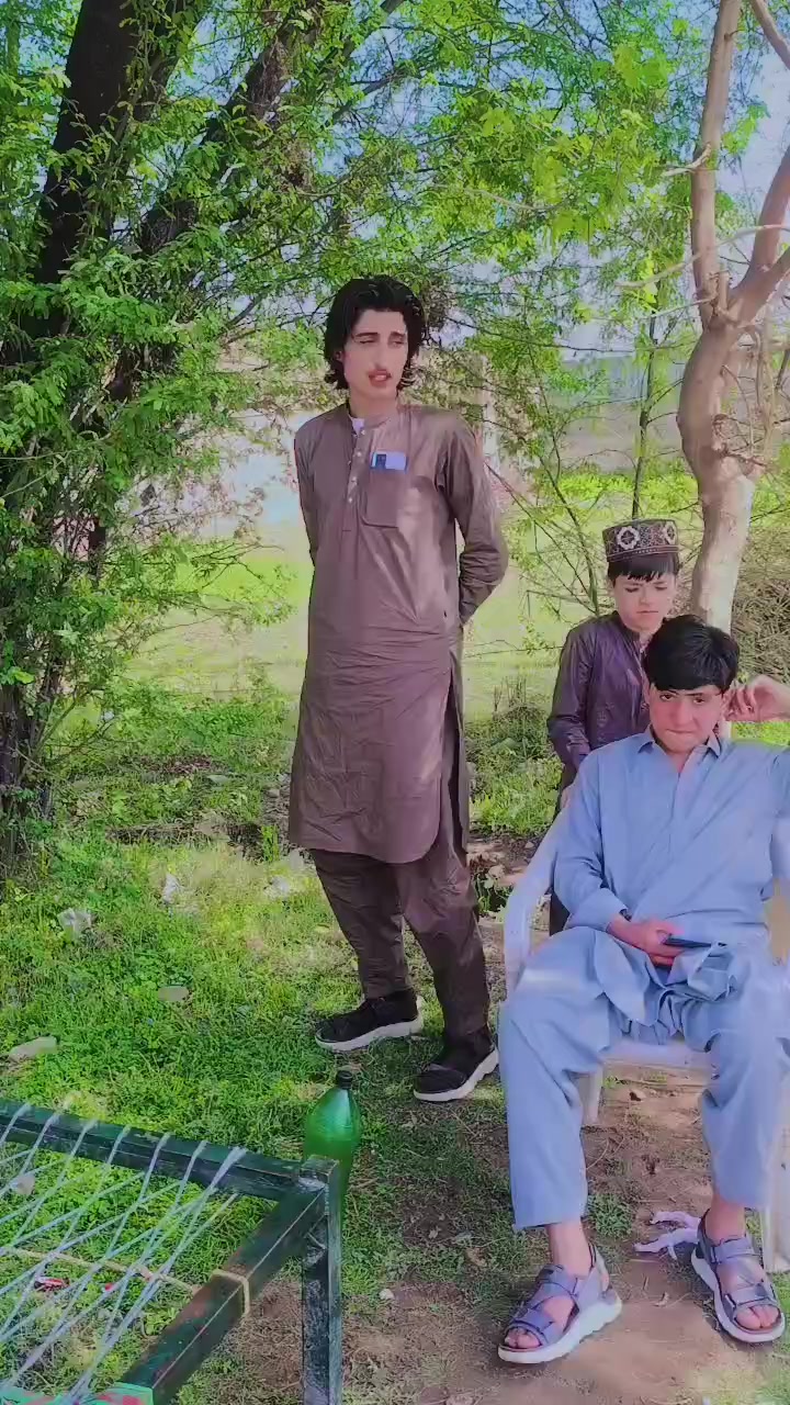 @Amjad Khan