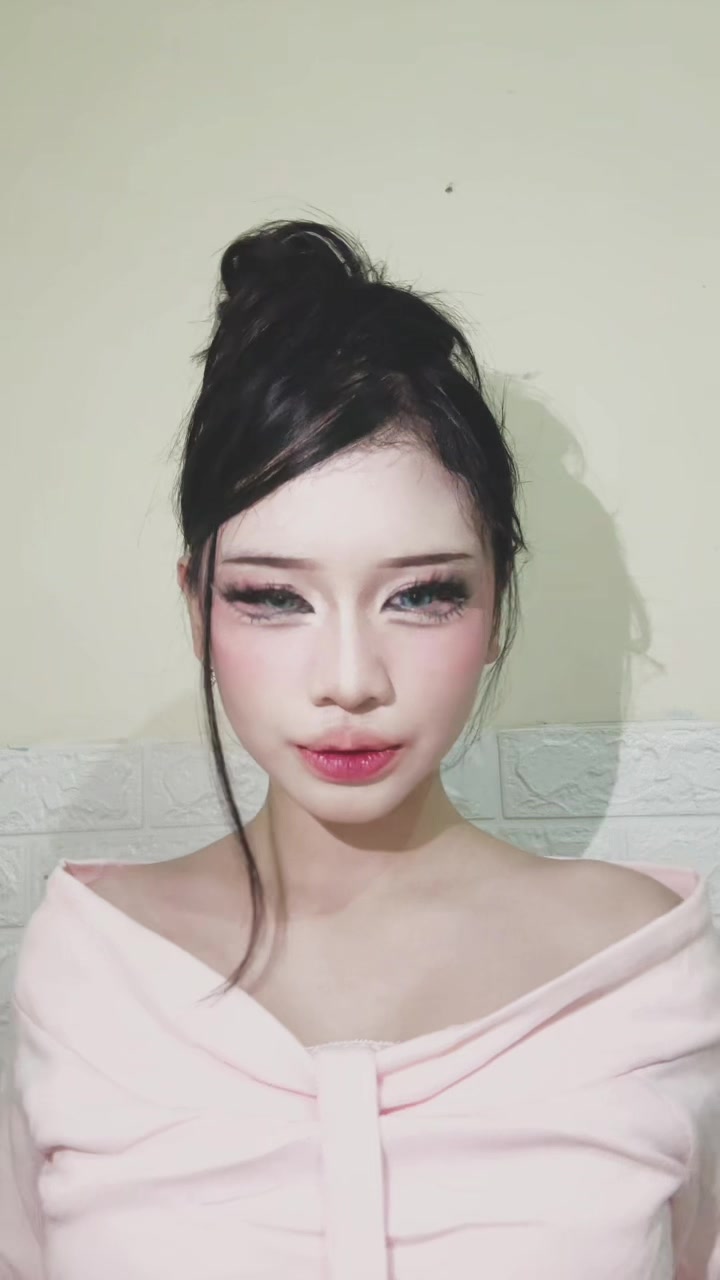 @nella