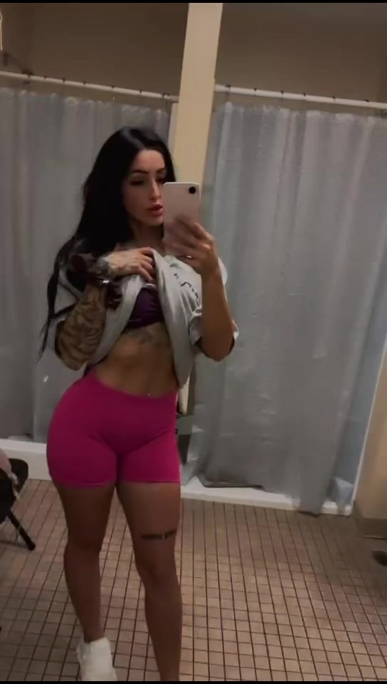 @ashleydl8888