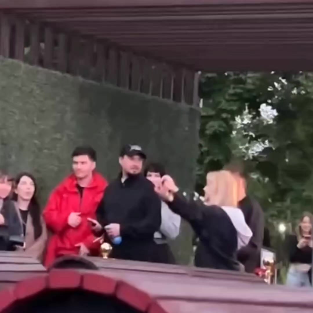 @𝙧𝙖𝙚𝙫𝙨𝙠𝙖𝙮𝙖