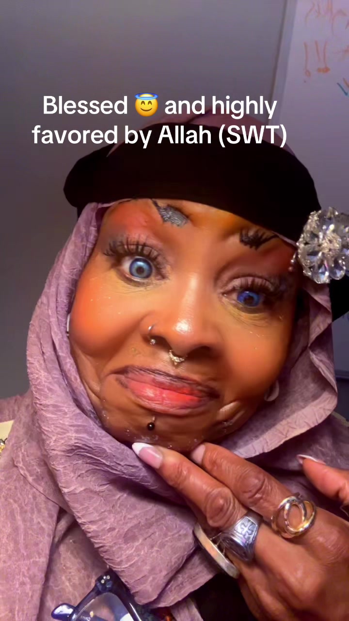 @Ebonysingagain