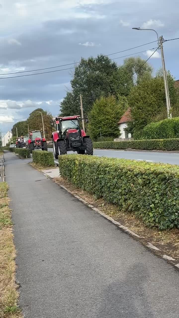 @the tractor spotter