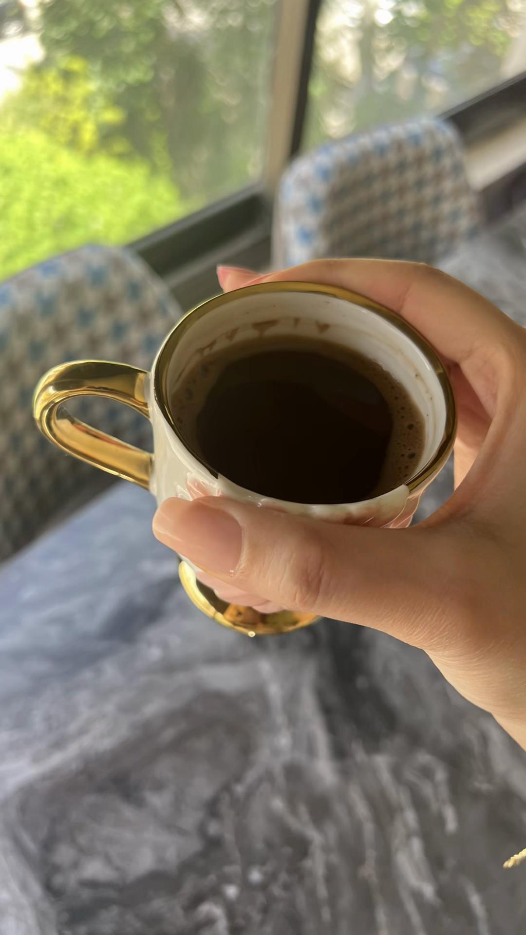 @coffee___leen