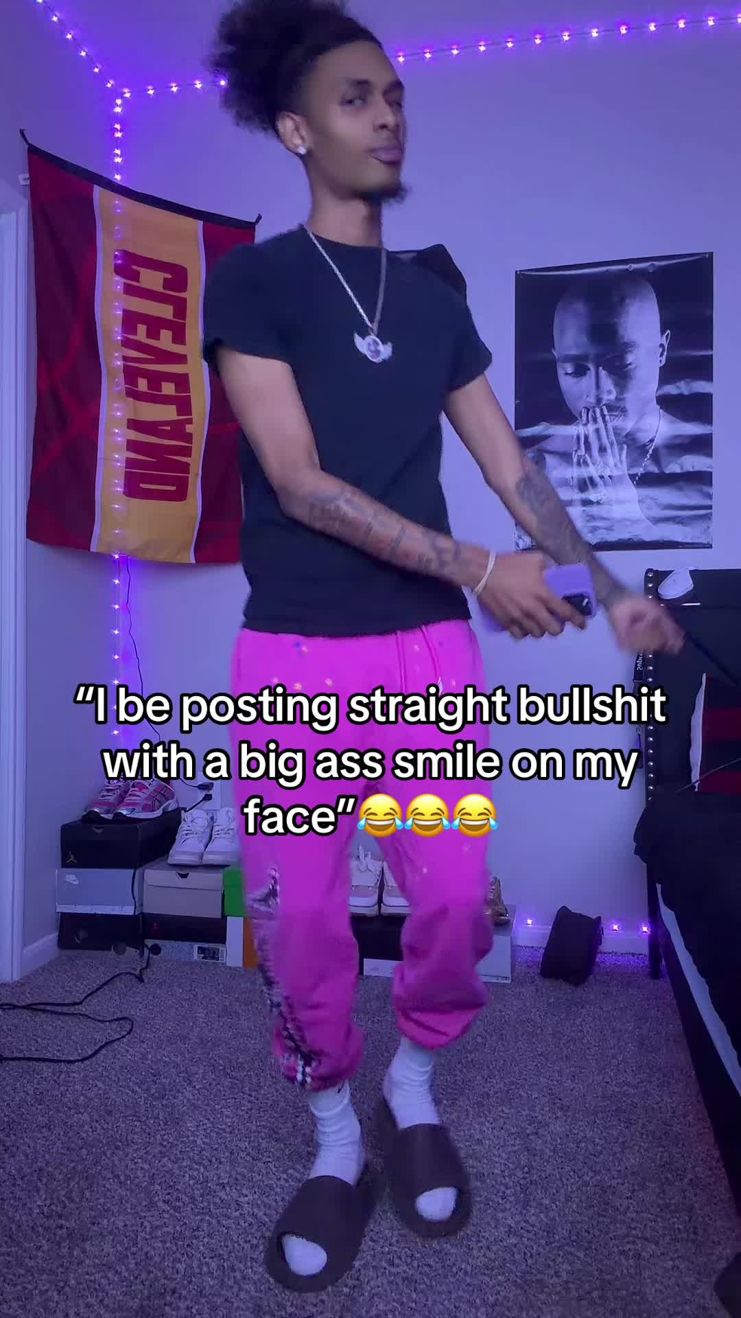 @FamousJayy🕴🏼.
