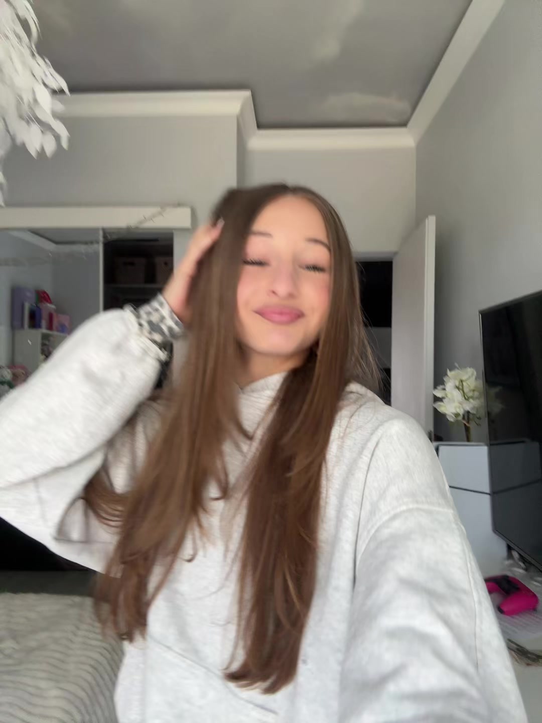 @INESKA🪼