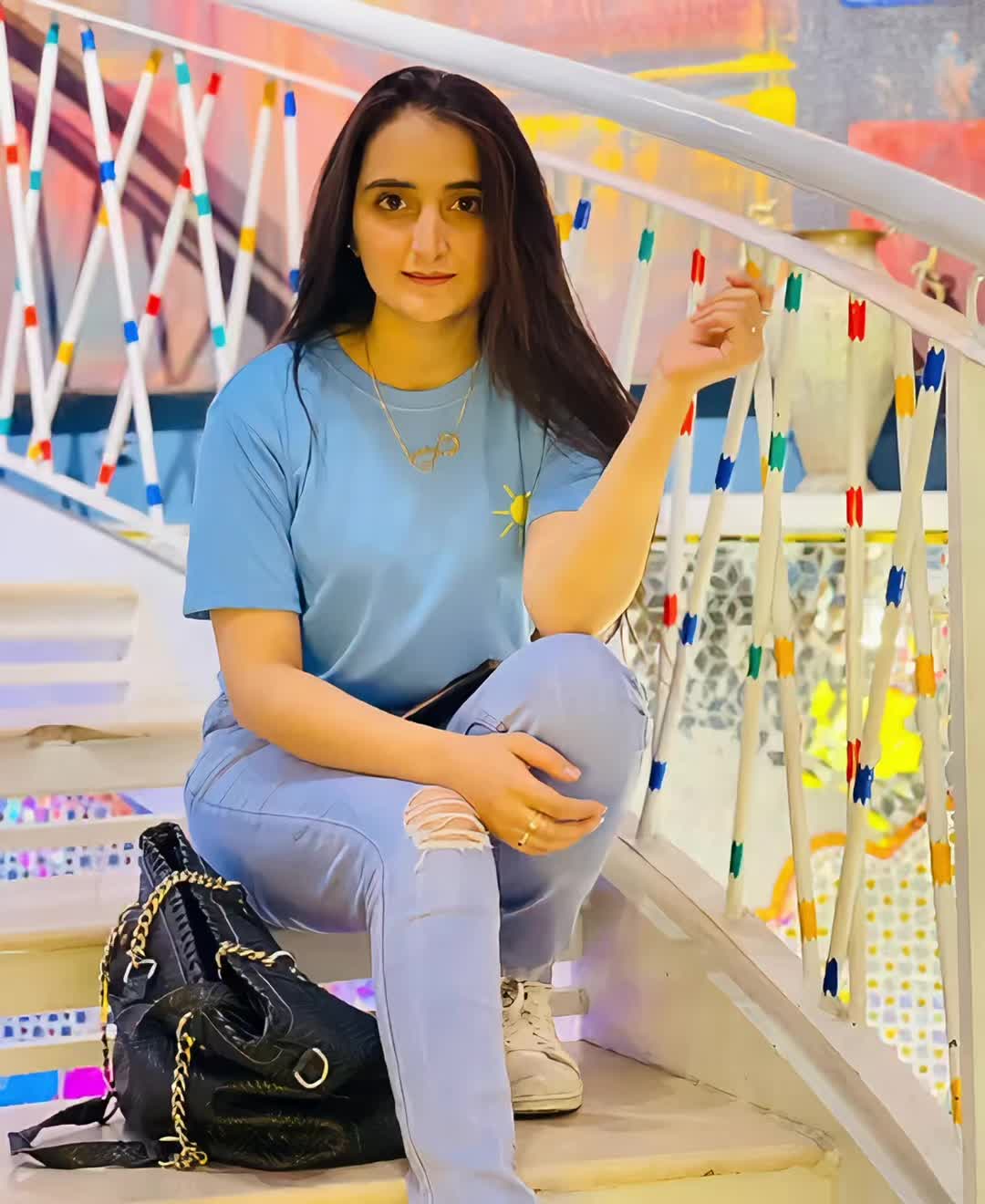 @Aruj Ali Abbasi