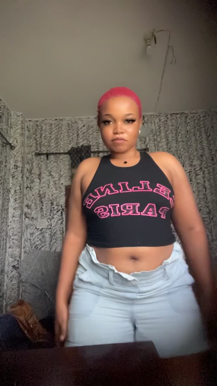 @Onlynora