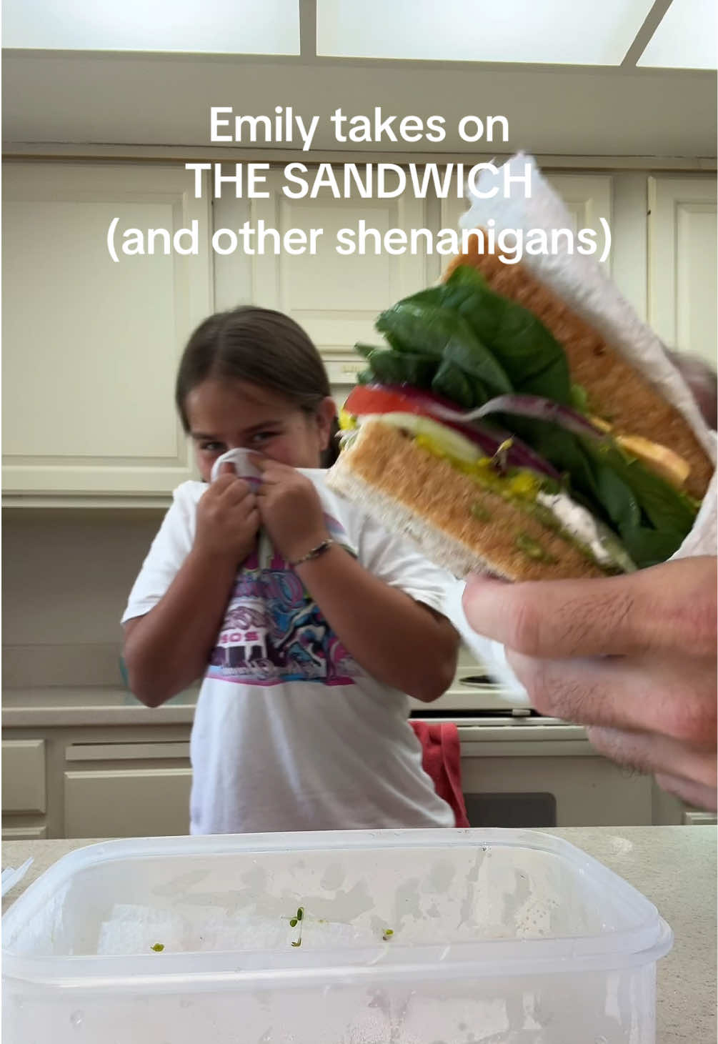 @Holly Ann'wich 🥪